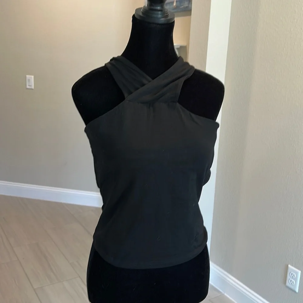 Black open back halter top - Picture 1 of 2